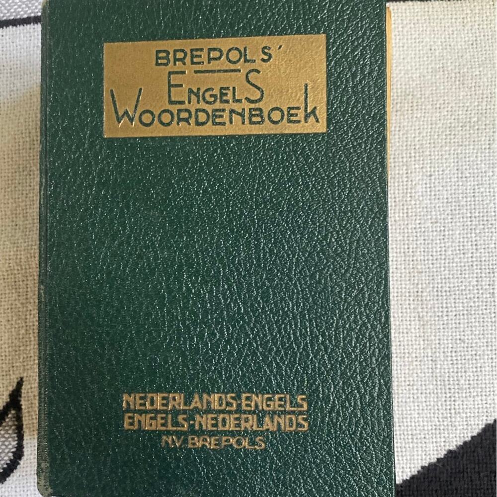 Brepol's Engelsch‎ Wooedenboek 1928